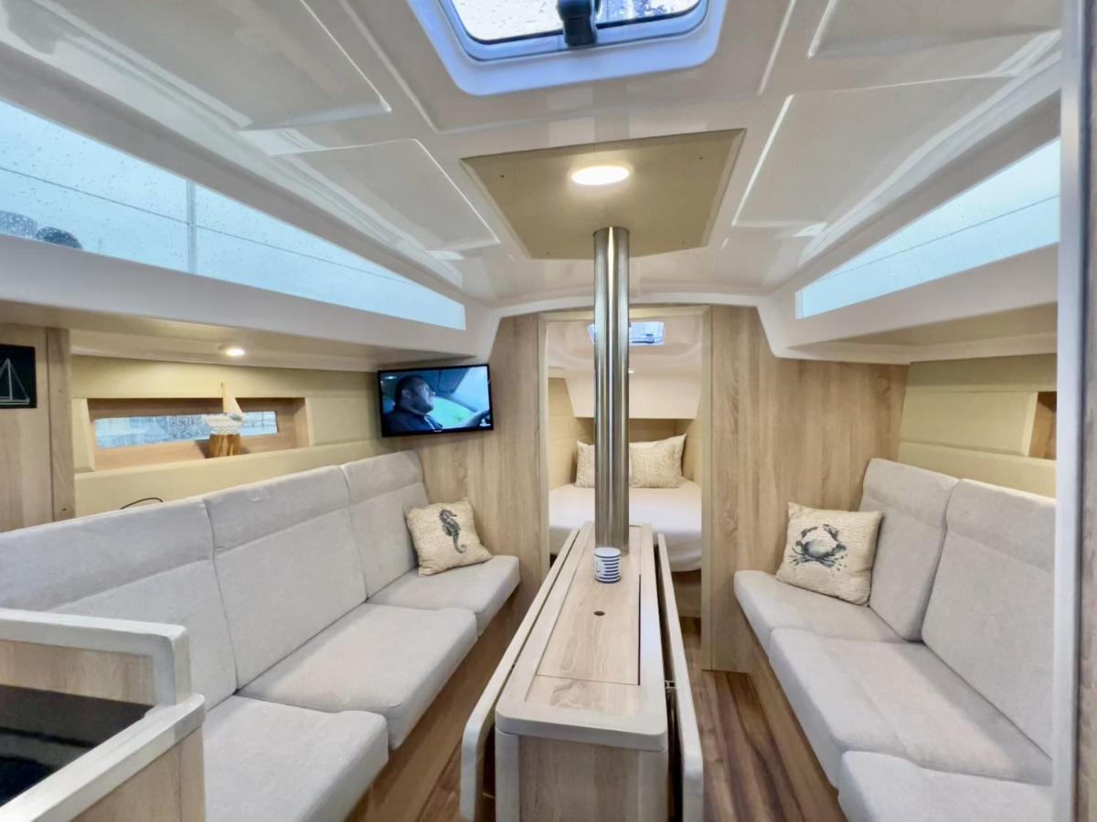 Hotel Hausboot Segelyacht Nui Burgtiefe auf Fehmarn Zewnętrze zdjęcie